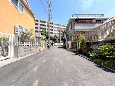 【前面道路含む現地写真】 | －未公開－府中市若松町4丁目　新築戸建　全1棟