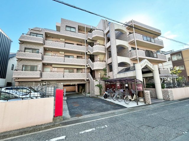 サンワプラザ芦屋の外観
