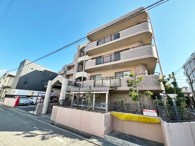 サンワプラザ芦屋の外観