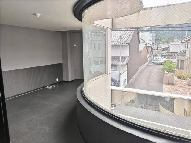大津市長等３丁目の店舗一部の内装|内装です