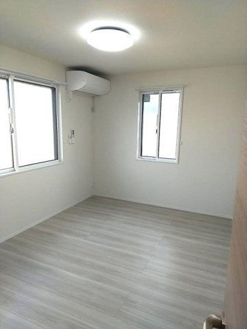 ヒュッゲ大山　　刈谷市近郊の賃貸はクラスホーム刈谷店の洋室