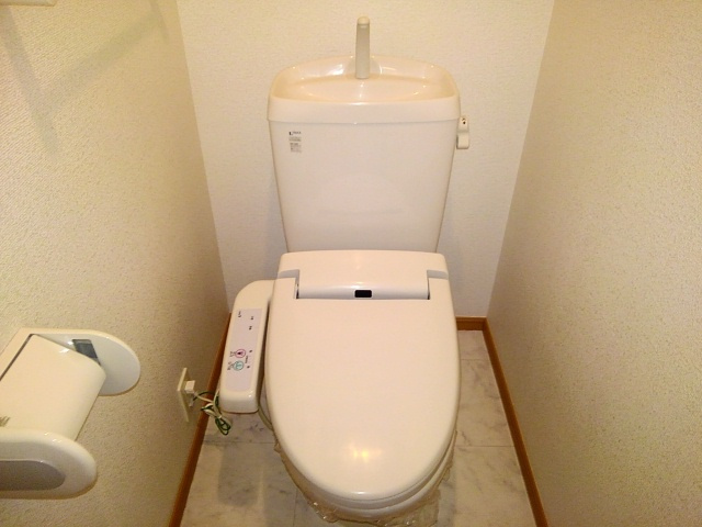ヴィラプリムローズＡのトイレ|トイレです