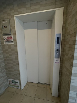 【その他共用部分】 | カーサベレタ | エレベーターがあります