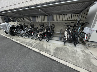 【その他共用部分】 | カーサベレタ | 駐輪場があります