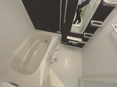 【浴室】 | カーサベレタ | コンパクトで使いやすいお風呂です