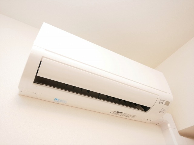 プレサンス堺筋本町駅前シェルの設備