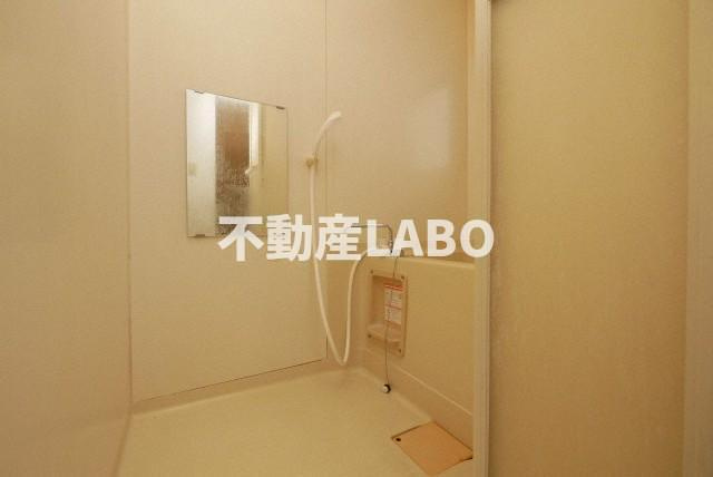 ドムス大英の浴室