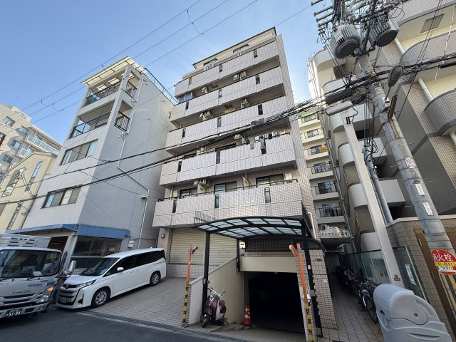【外観】 | ナニワランド成育
