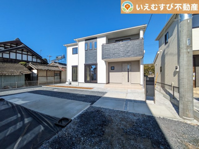 【外観】 | 深谷市新戒 | 【完成済み】落ち着いた色合いがおしゃれな飽きのこない外観！
ゆっくりご内覧いただけますのでぜひ一度現地をご覧ください！夢が膨らみます♪