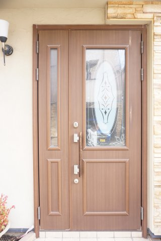 中古戸建　四條畷市西中野1丁目（平成13年築）の玄関