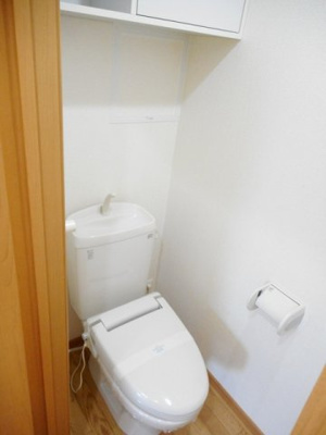 【トイレ】 | ブリーゼＳＫ・Ⅱ | コンパクトで使いやすいトイレです