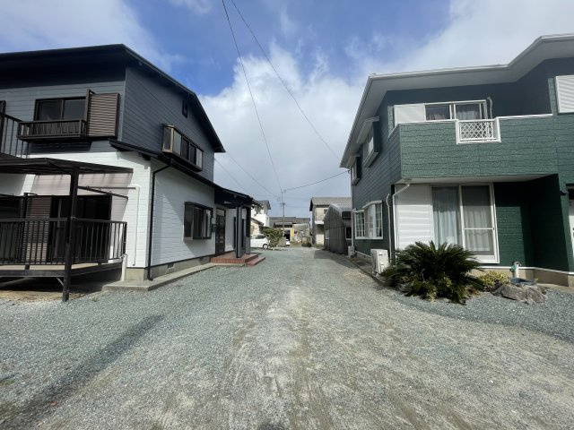 安武町戸建の前面道路含む現地写真