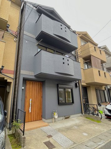 人気のリノベーション物件☆無垢材の床仕様で温もりのあるお家☆３ＬＤＫ☆駐車１台ＯＫ☆伏見区久我西出町の駐車場|駐車場