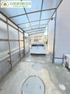 桶川市川田谷　中古一戸建ての駐車場
