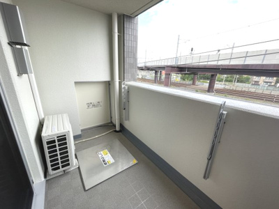 【バルコニー】 | ラ・ルミエール | バルコニーがあります