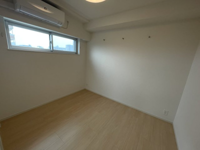 【洋室】 | ラ・ルミエール | コンパクトで使いやすい洋室です