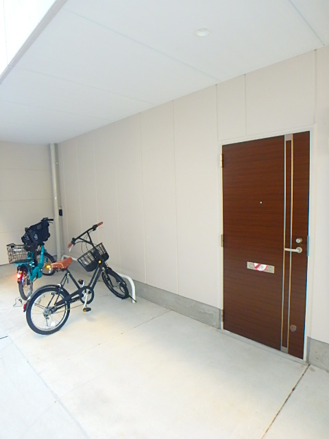 山七ビルジングのその他