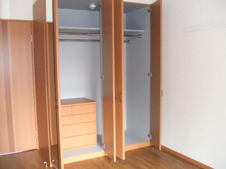 【収納】 | Tiare | クローゼット（イメージ）