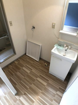 【洗面所】 | サンライフ中野 | ※写真は同一物件1階につきイメージです