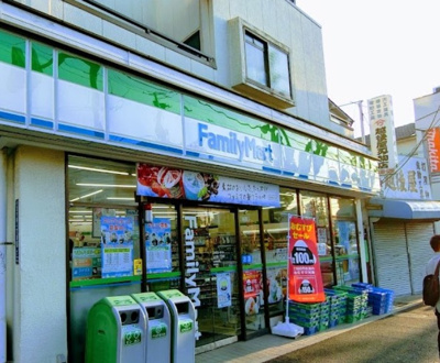 【周辺】 | ハーモニーテラス中十条Ⅳ　13511 | ファミリーマート 上十条一丁目店まで404ｍ