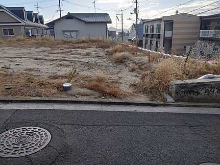 広島市西区井口4丁目　新築一戸建ての前面道路含む現地写真