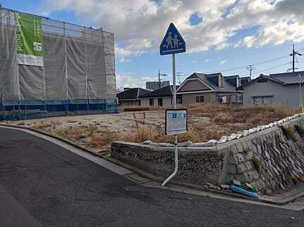 広島市西区井口4丁目　新築一戸建ての前面道路含む現地写真