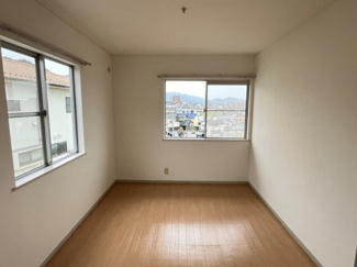 【洋室】 | 植木メゾネット№2