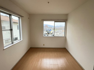 【洋室】 | 植木メゾネット№2