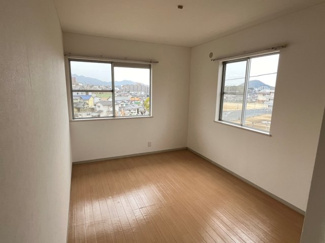 【洋室】 | 植木メゾネット№2