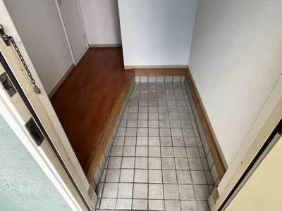 【玄関】 | 植木メゾネット№2