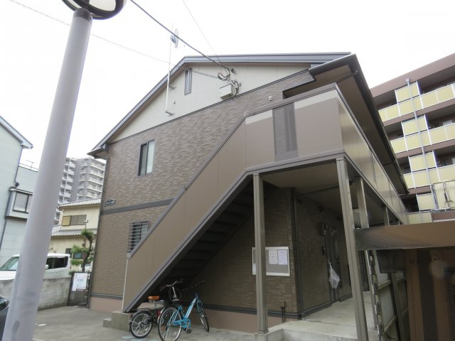 フェニックス連雀の外観