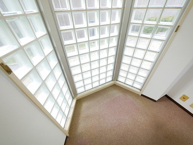 ヴィルドミール三条のその他