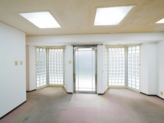 ヴィルドミール三条の内装