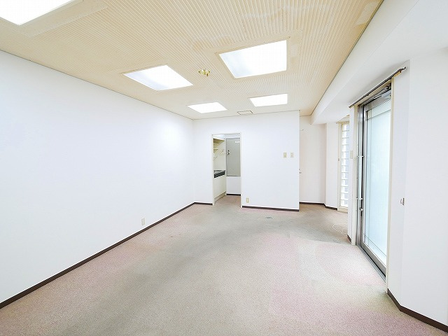 ヴィルドミール三条のその他