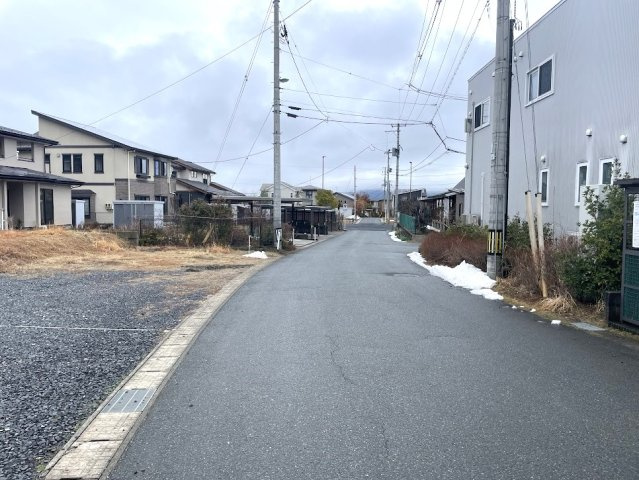 山形市みはらしの丘建売住宅の前面道路含む現地写真|前面道路