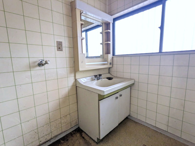 【独立洗面台】 | 中古一戸建　玉島道口　6DK | 洗面台