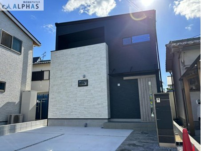 【外観】 | 姫路市田寺３丁目　新築戸建 | 閑静な住宅街にある新築一戸建て♪駐車スペース3台あり！！※車種によります。