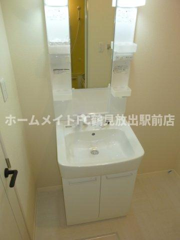 ベルリード徳庵B棟の独立洗面台