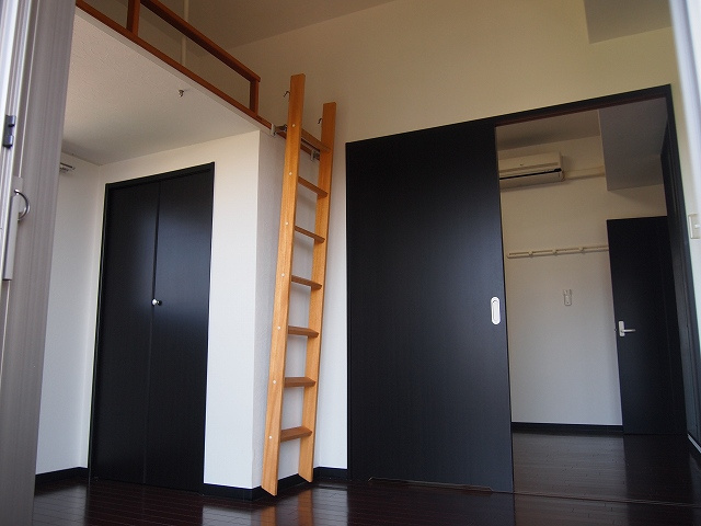【寝室】グランドポレストーネ大手町弐番館