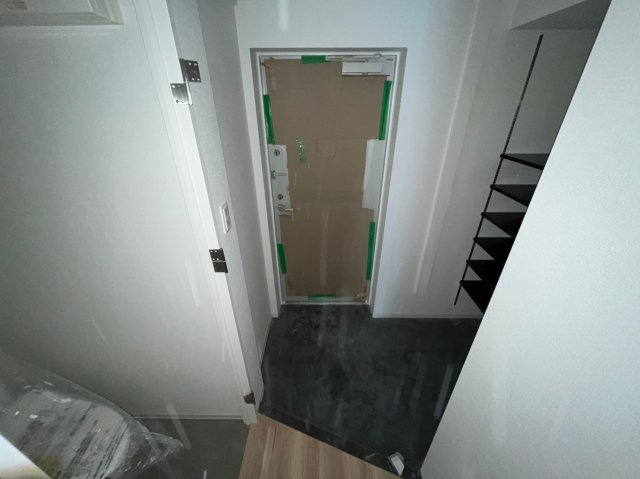 セレニテ神戸ミラクの玄関