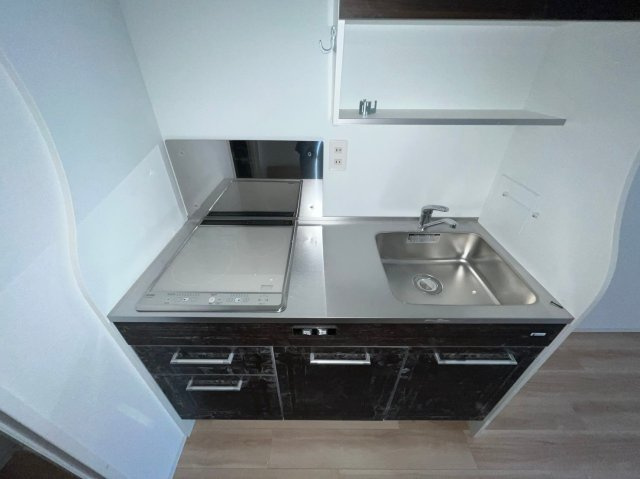 セレニテ神戸ミラクのキッチン