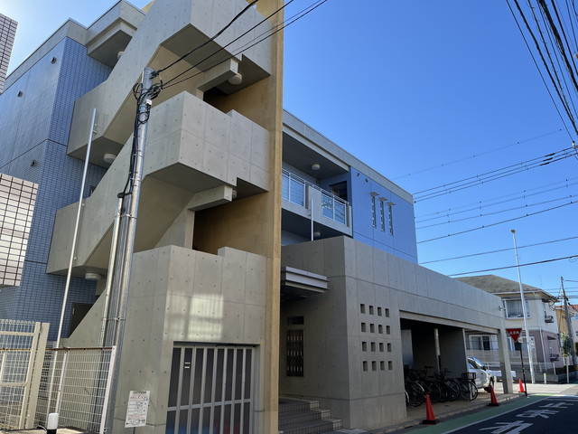 GARDEN　COURTの外観