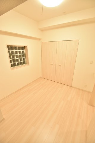 プレジオ内代の寝室