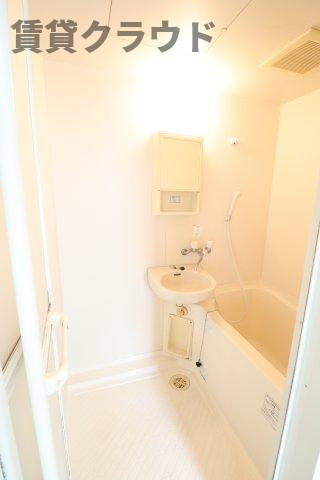 サンモール千葉寺の浴室|日々の疲れを癒すお風呂付です