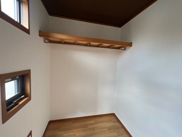 ソレイユ（神岡町）の収納