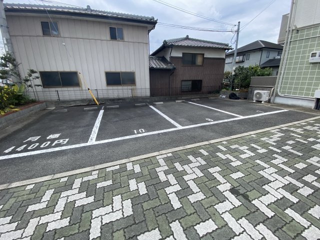 グリーンハイム鵤（管理）の駐車場