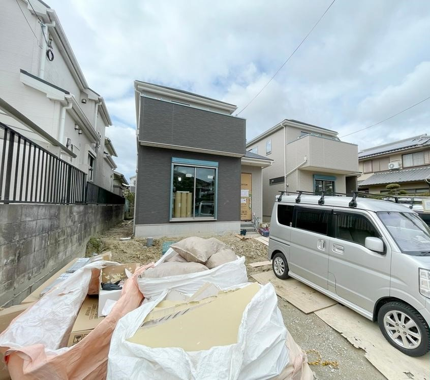 枚方市長尾台１丁目の新築一戸建の前面道路含む現地写真|前面道路含む現地写真です