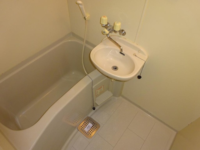 サンパティオ幸本 Ⅰの浴室