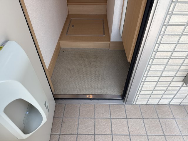 アバンセグリーンⅡの玄関