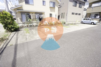 【駐車場】 | アルテール早川 | 駐車場です